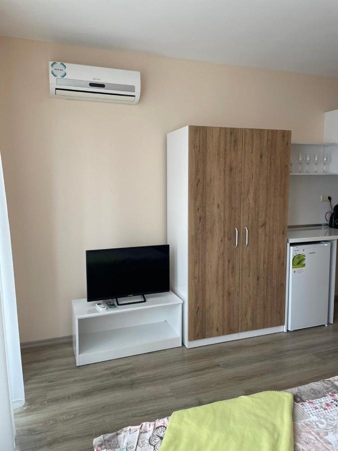 Private Apartments In Apolon Ravda Exterior photo
