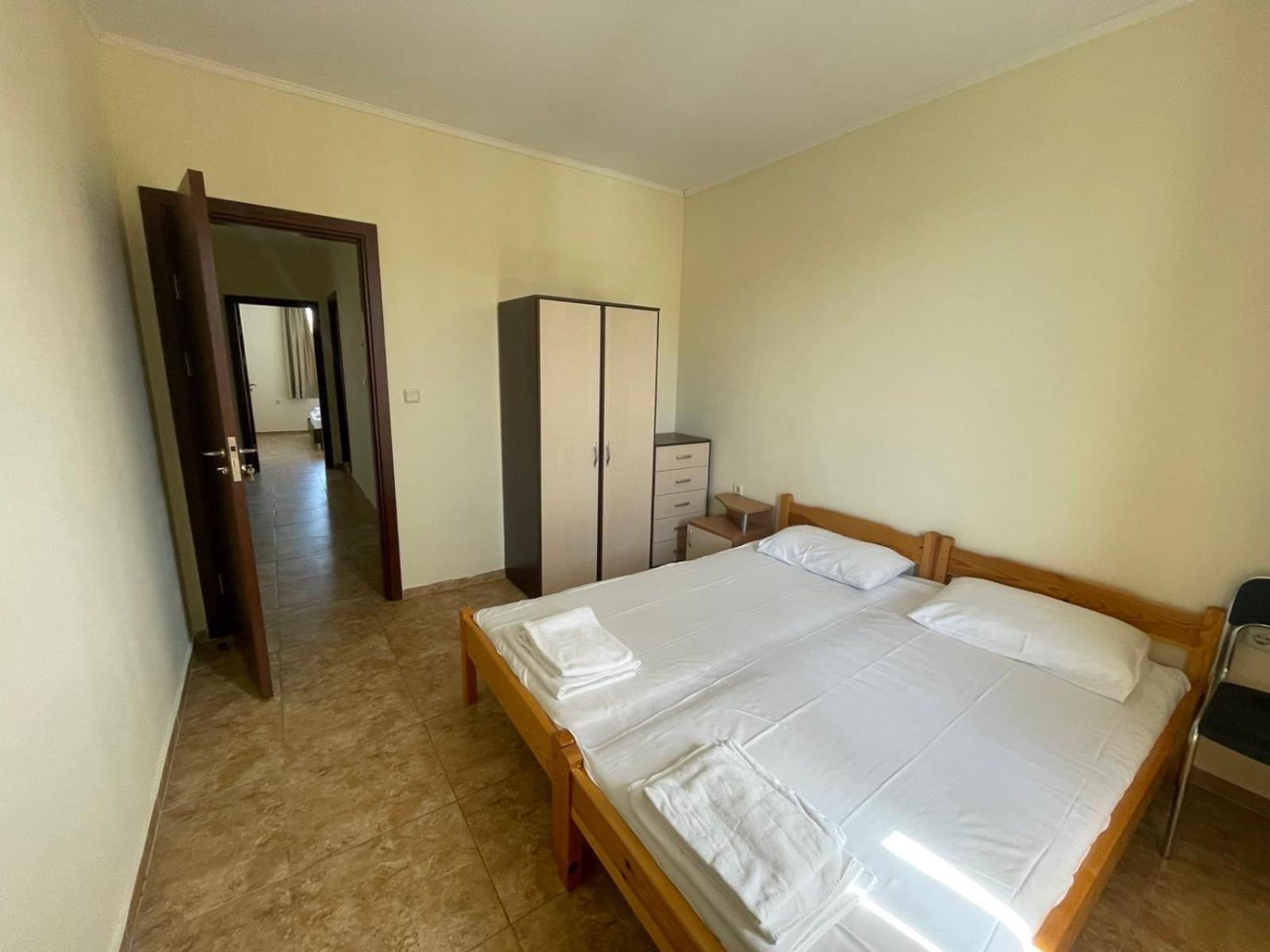 Private Apartments In Apolon Ravda Exterior photo